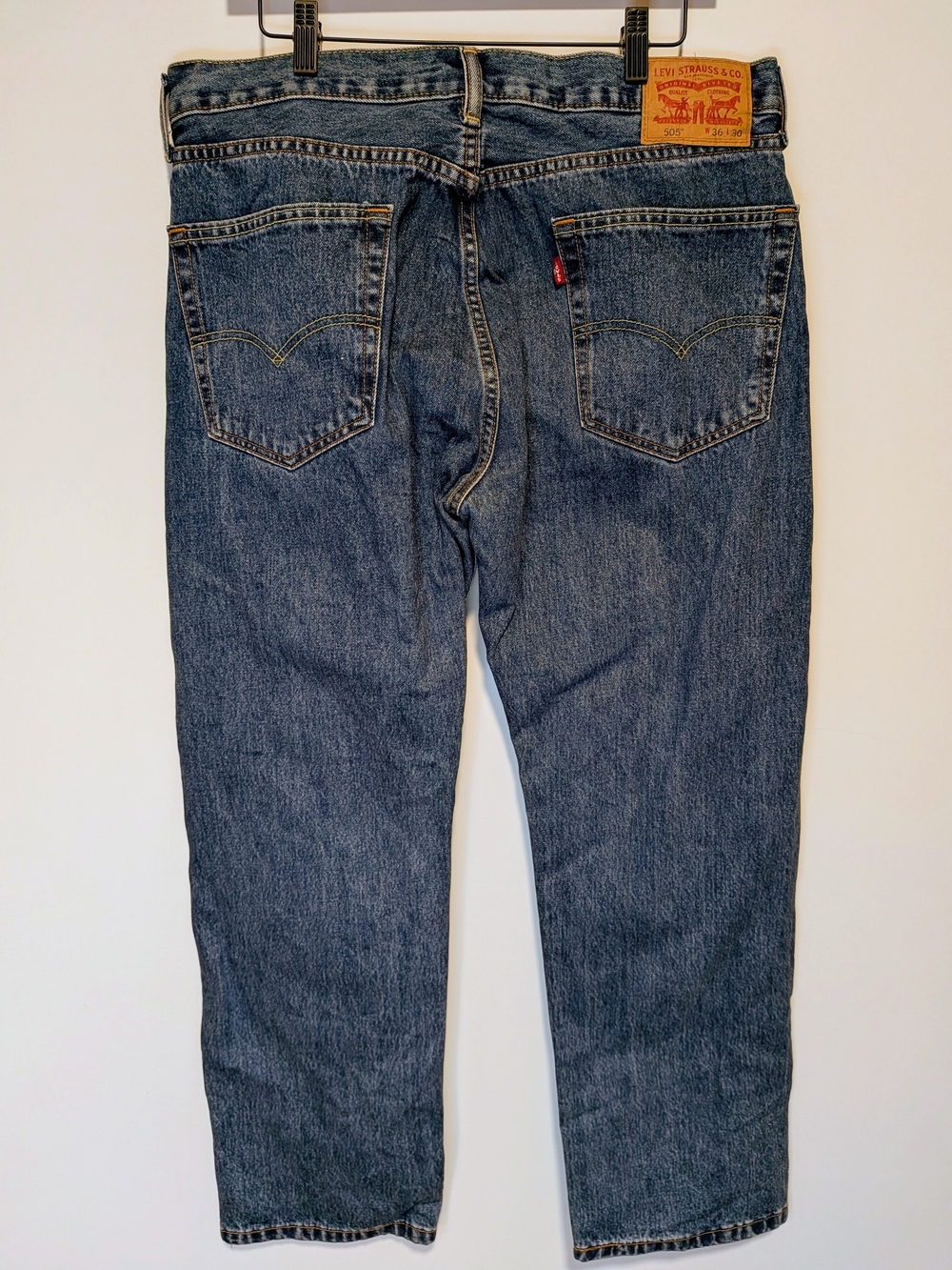Levi's 505 Regular Fit Jeans Medium Wash Men's Size 36x30